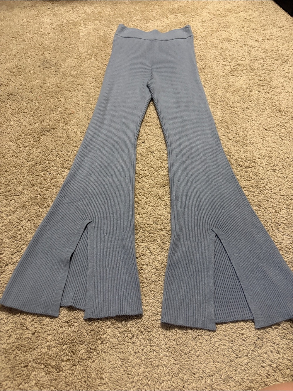 ABERCROMBIE AND FITCH WOMENS RIBBED KICK FLARE SWEATER PANT BLUE  XS